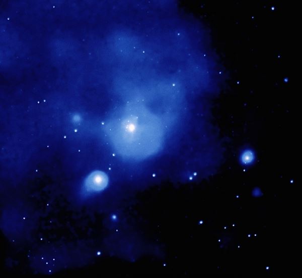 В тихом омуте галактики NGC 1404