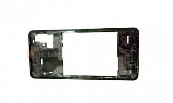<br />
        Samsung Galaxy A51 оснащен оригинальной камерой<br />
    