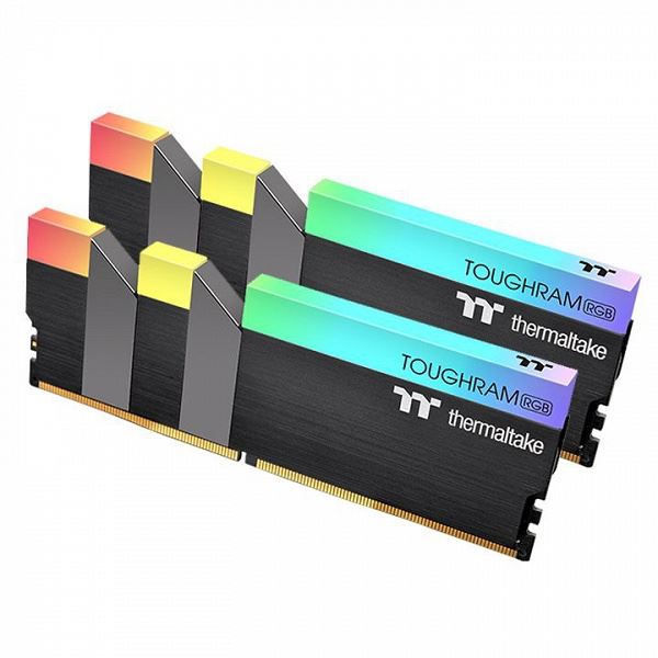 Ассортимент Thermaltake пополнили комплекты модулей памяти DDR4-4400 объемом 16 ГБ