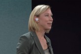 Microsoft представила компактные беспроводные наушники Surface Earbuds