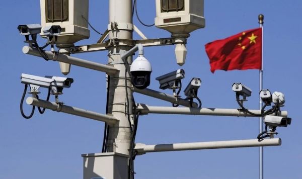 Китай ведет испытания системы слежения с «распознаванием эмоций»